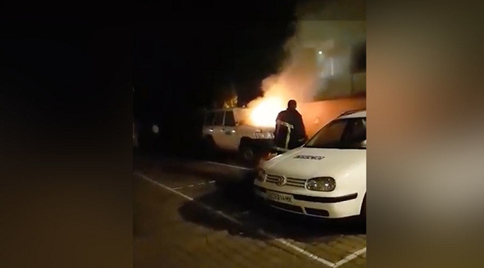 OSCE vehicle hit by arson in western Ukraine  - VIDEO